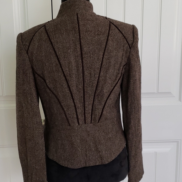 Jacket - Picture 3 of 6